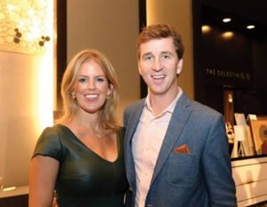 cooper manning wife