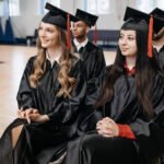 how many credits to graduate high school in california