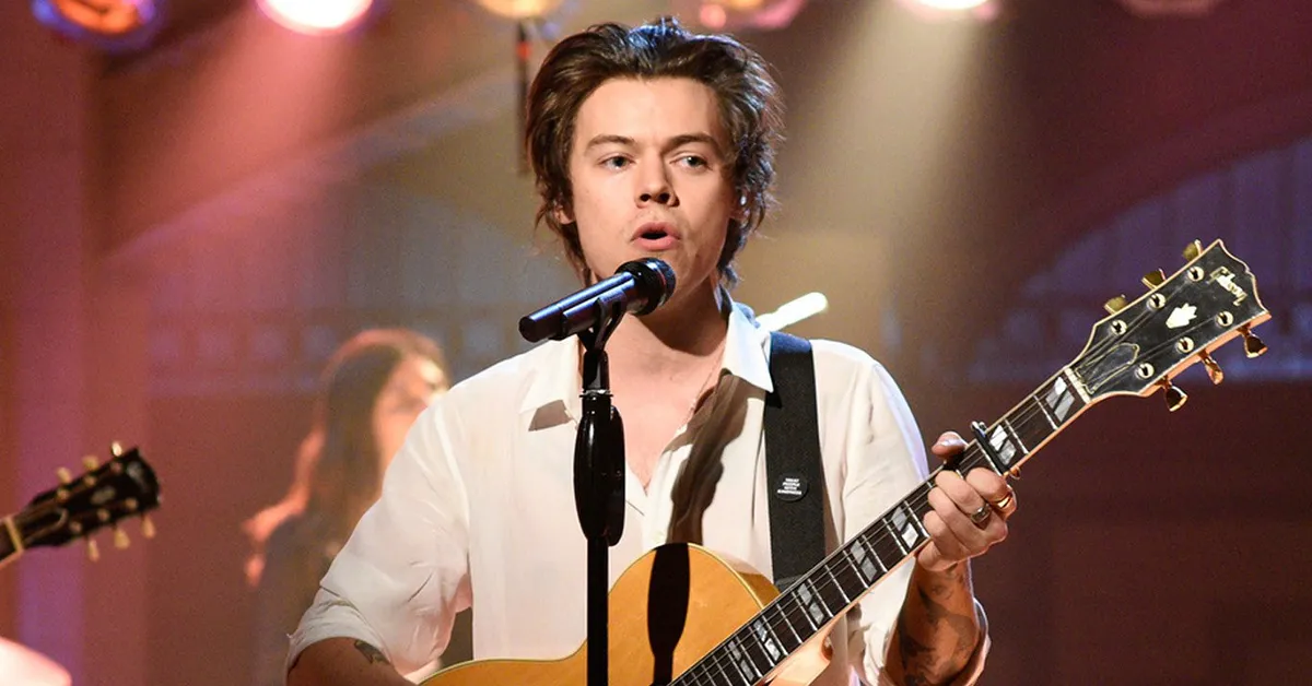 FACEBOOK - Eromee | Trending News, Tech & Lifestyle Updates Harry Stylist